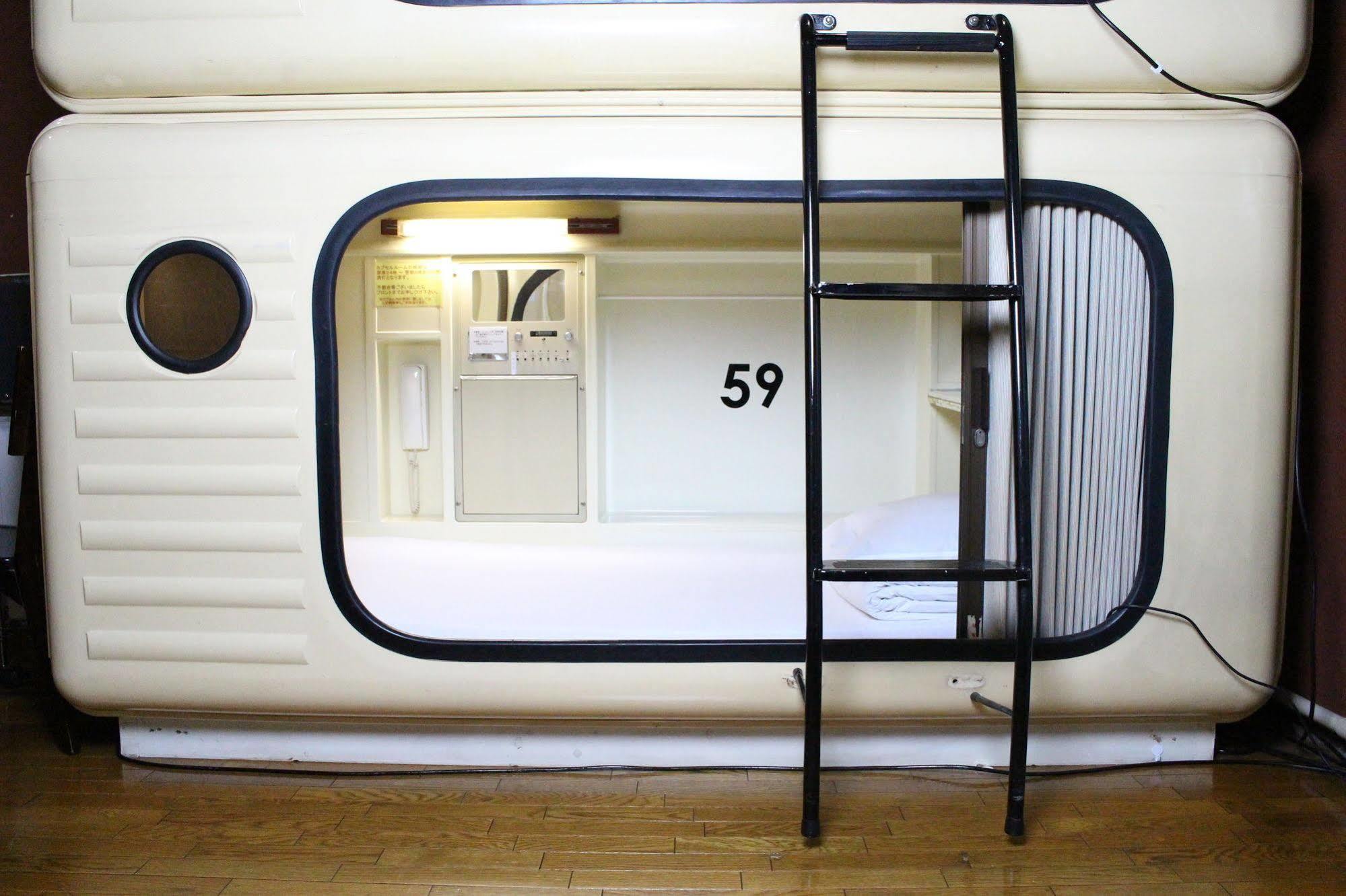 Capsule Hotel Shonan Fudzsiszava Kültér fotó